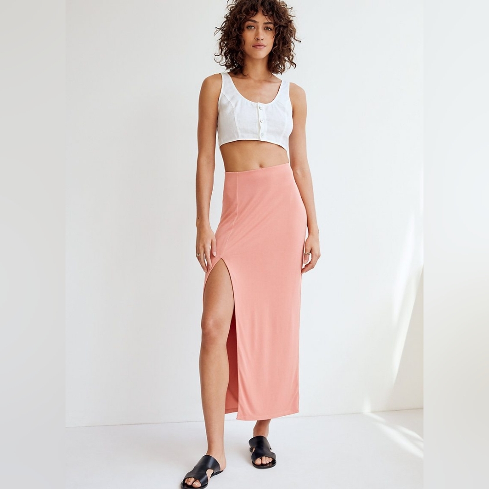 NWOT - Small - Aritzia - Wilfred Free - Amidala Skirt in Peachy Pink